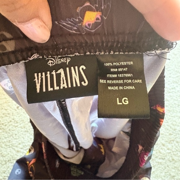 Disney Chibi Original Villains Print Lounge Pants Size LG Maleficent Ursula Hook - Picture 5 of 5